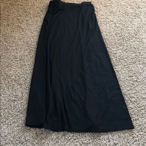 Black Daytrip maxi skirt